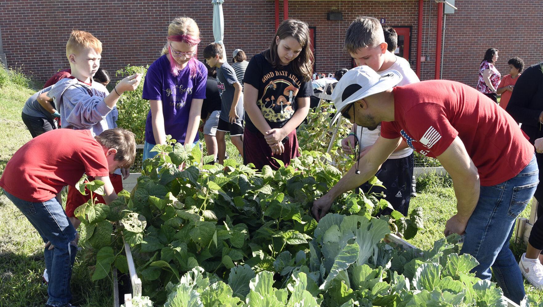 Bellevue school shares STEM garden harvest with Offutt Airman’s Attic